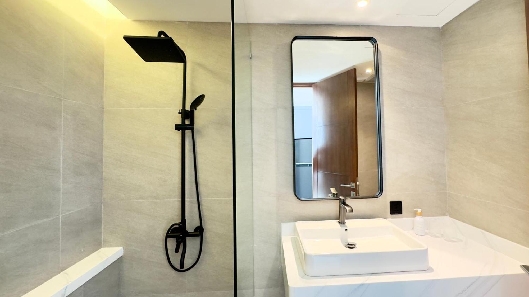 The R Apartments Pererenan Canggu Buitenkant foto